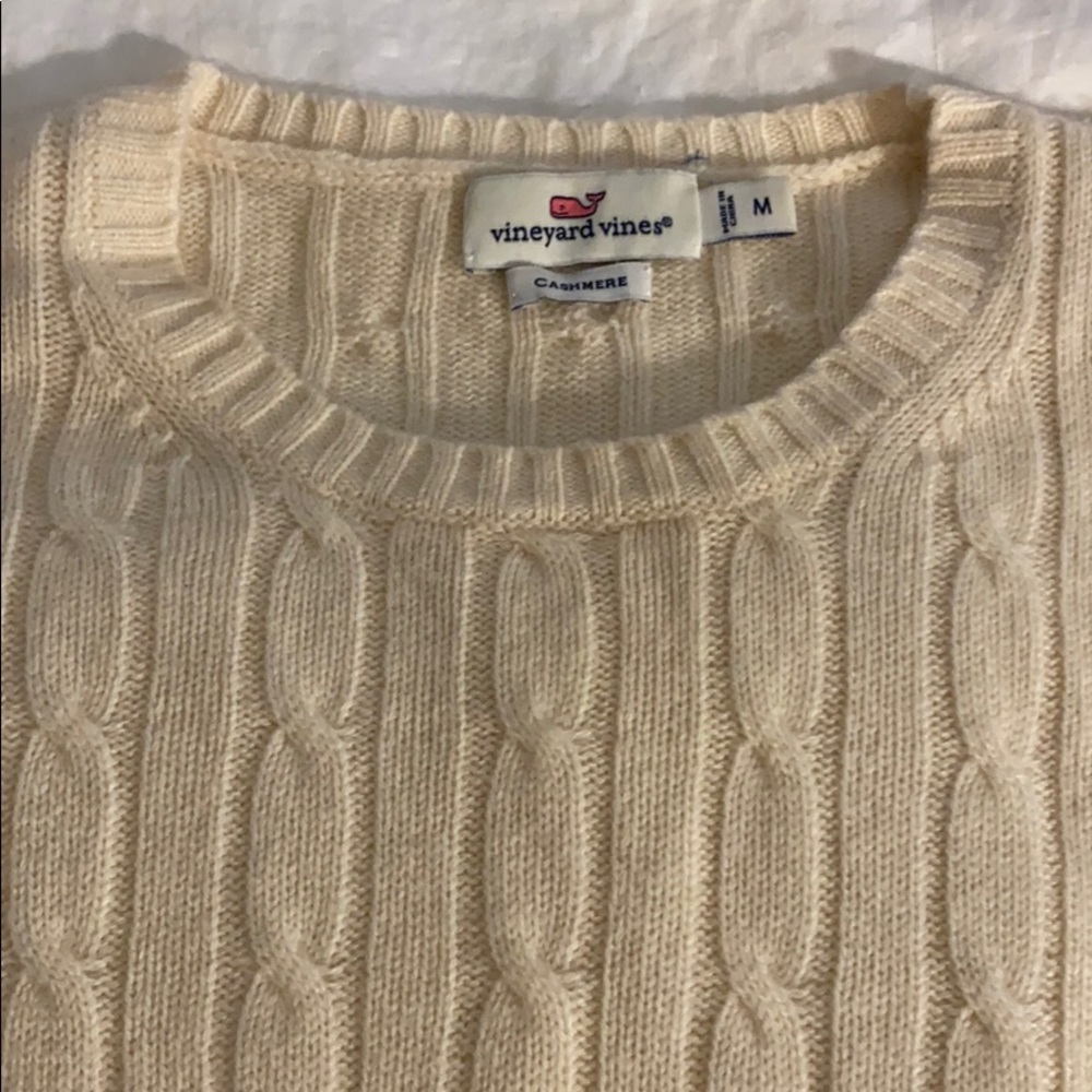 Vineyard vines cashmere sweater